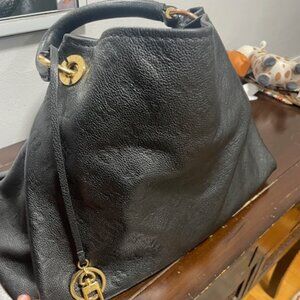 Beautiful Artsy MM Empreinte Hobo Bag in Black